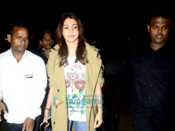 Anushka Sharma, Deepika Padukone and others snapped at the airport