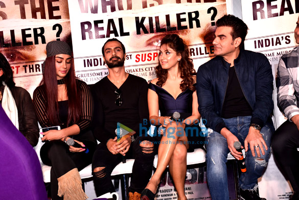 arbaaz manjari mahek at nirdosh trailer launch 3
