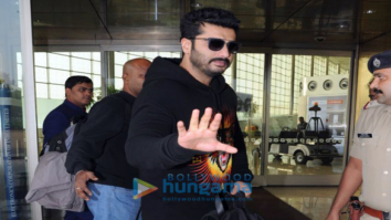 Arjun Kapoor and Jacqueline Fernandez snapped at the airport