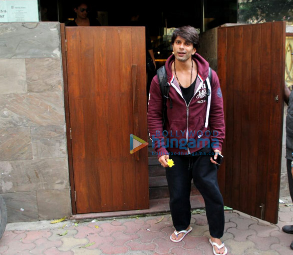 bipasha basu and karan singh grover spotted at indigo 3