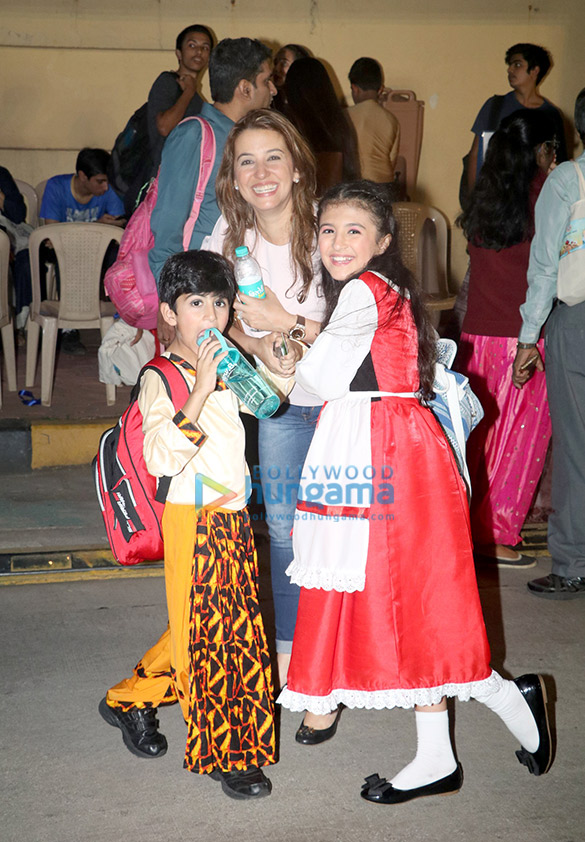 bollywood stars the annual day celebrations at dhirubhai ambani international school 12
