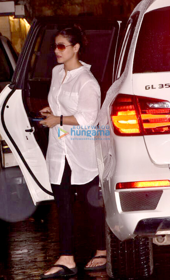 celebs gather to pay respects to the late shashi kapoor 3