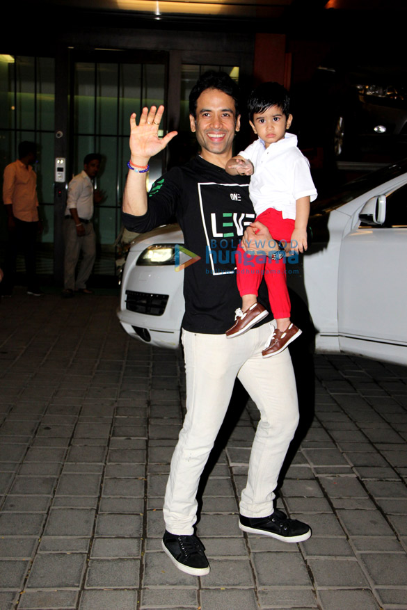 celebs grace at arpita khans christmas bash 4