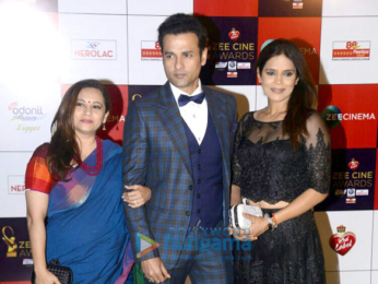 Celebs grace the red carpet of Zee Cine Awards 2018