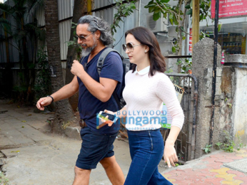 Elli Avram snapped in Bandra