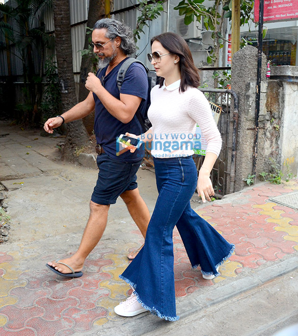 elli avram snapped in bandra 4 2