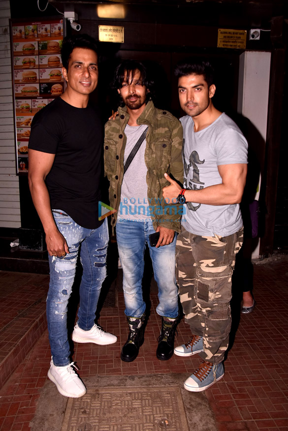 Gurmeet Choudhary, Sonu Sood and Sajid Khan at Harshvardhan Rane’s birthday