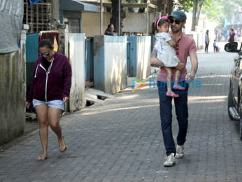 Imran Khan spotted with his daughter Imara and wife Avantika