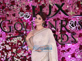 Jacqueline Fernandez, Bhumi Pednekar, Urvashi Rautela & other celebrities grace ‘Lux Golden Rose Awards 2017’ in Mumbai