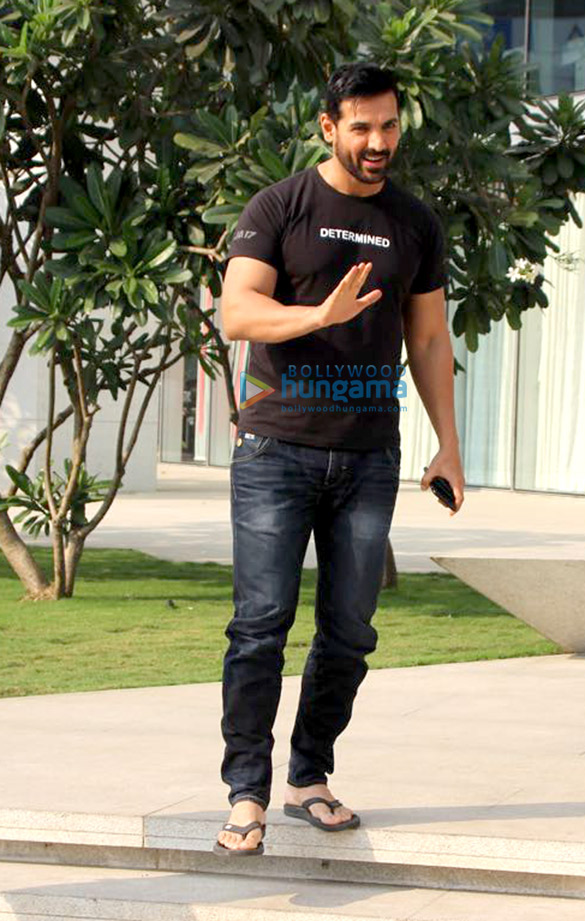 john abraham spotted at bkc 3