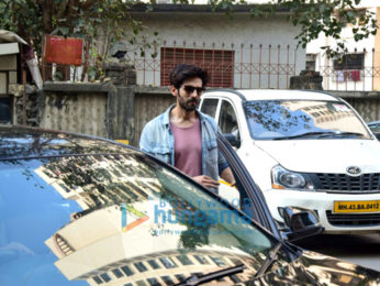 Kartik Aaryan spotted at Andheri