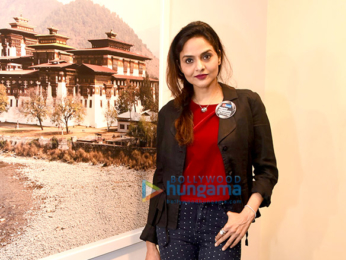 Madhoo Shah and Pankaj Udhas at Dr Batra's Magic Moments exhibition