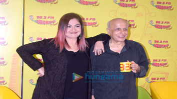 Mahesh Bhatt and Pooja Bhatt spotted recording for the show ‘Bhatt Naturally’