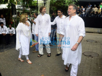 Members of Bollywood fraternity attend Shashi Kapoor's chautha