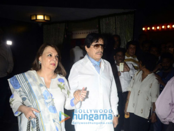 Members of Bollywood fraternity attend Shashi Kapoor's chautha