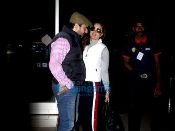 Priyanka Chopra, Jacqueline Fernandez, Kareena Kapoor Khan and others snapped at the airport