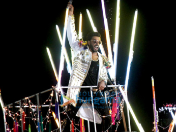 Priyanka Chopra, Katrina Kaif, Varun Dhawan, Ranveer Singh and others perform at Zee Cine Awards 2017