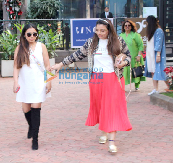 rani mukerji and vaibhavi merchant spotted at yauatcha 2
