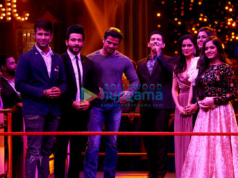 Ranjeet, Shakti Kapoor and other celebs shoot for 'Entertainment Ki Raat' villain special episode