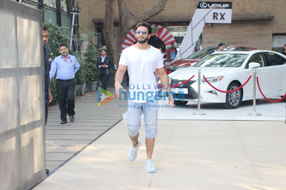 ranveer singh spotted at otters club 2