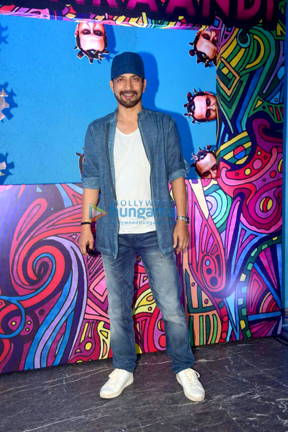 saif ali khan and others grace the trailer launch of kaalakaandi 2