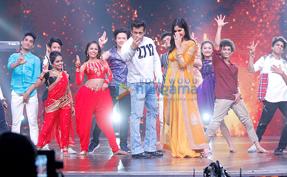 Salman Khan and Katrina Kaif on the sets of ‘Dance India Dance’