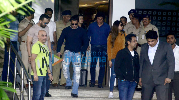 salman khan snapped returning from the dabbang tour 2