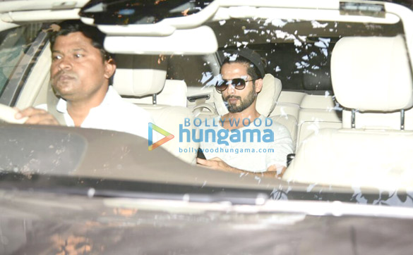 shahid kapoor snapped post dubbing session at sunny super sound in juhu 3