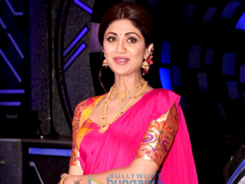 Shilpa Shetty and Baba Ramdev on the sets of 'Super Dancer 2'