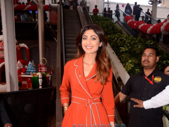 Shilpa Shetty spotted at Hamley's