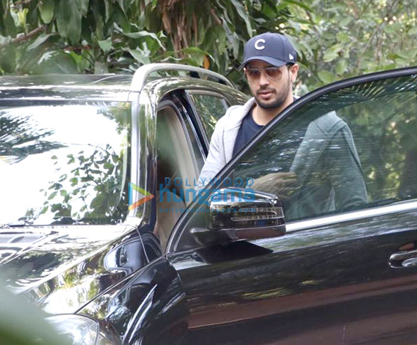 sidharth malhotra spotted post dance rehearsals 4