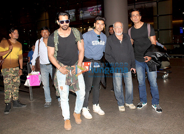 Team of ‘Paltan’ snapped at the airport Team of ‘Paltan’ snapped at the airport