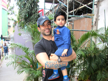 Tusshar Kapoor snapped with his son