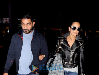 Varun Dhawan, Anu Malik and others snapped at the airport