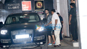 Varun Dhawan spotted at the gym in Bandra