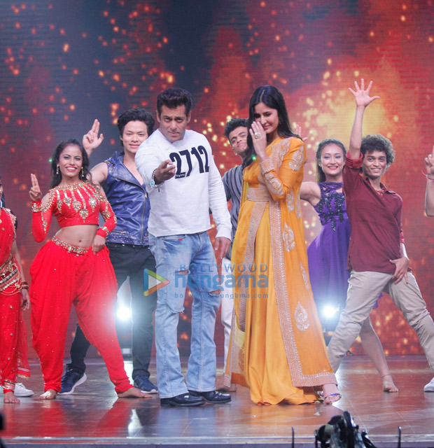 WATCH Katrina Kaif shows off Salman Khan’s favourite dance moves