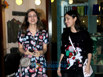 Yami Gautam snapped with sister at Bblunt