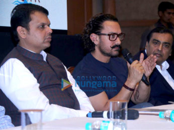 Aamir Khan attends Paani Foundation event