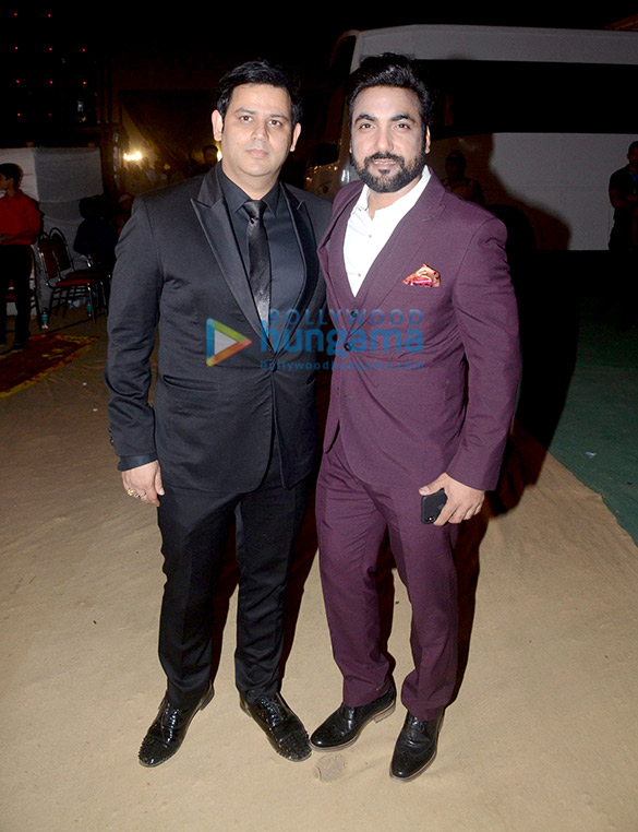 aamir shah rukh amitabh deepika grace umang 2018 42
