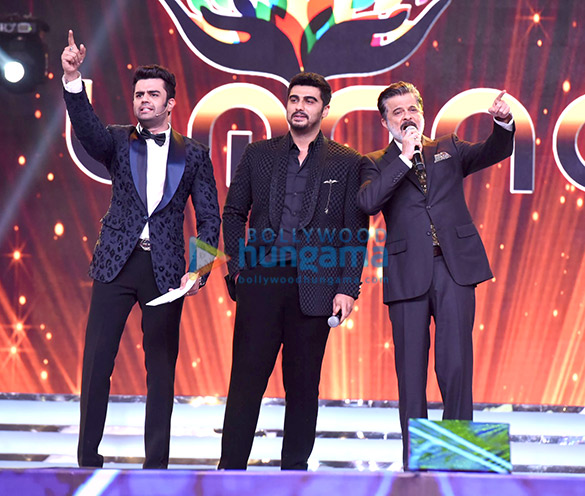 aamir shah rukh amitabh deepika grace umang 2018 8