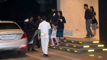 Aishwarya Rai Bachchan, Abhishek Bachchan and their daughter Aradhya snapped post dinner