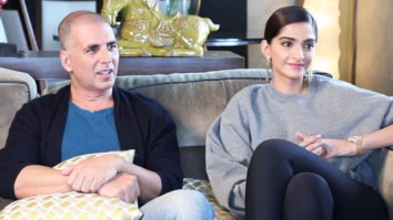 Akshay Kumar: “Sonam Kapoor Will Definitely Direct A FILM” | Twitter Fan Questions | Padman