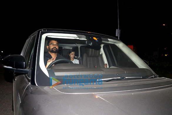 alia bhatt spotted at ranbir kapoors house 6