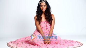 Celebrity Photo Of Anupriya Goenka