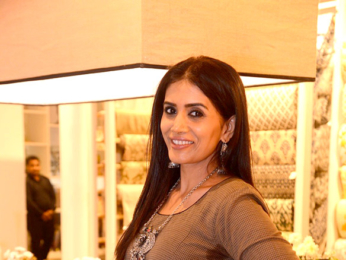 Celebs grace Shaheen Abbas' collection preview