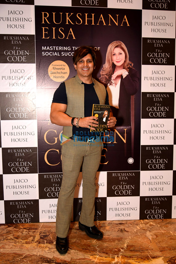 celebs grace the launch of rukshana eisas book the golden globe 6