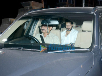 Deepika Padukone, Ranveer Singh, Alia Bhatt, Ranbir Kapoor, Kareena Kapoor Khan, Hrithik Roshan and others attend a bash at Shah Rukh Khan's house
