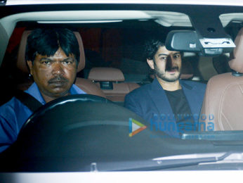 Deepika Padukone, Ranveer Singh, Alia Bhatt, Ranbir Kapoor, Kareena Kapoor Khan, Hrithik Roshan and others attend a bash at Shah Rukh Khan's house
