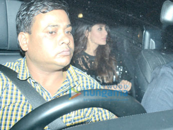 Deepika Padukone, Ranveer Singh, Alia Bhatt, Ranbir Kapoor, Kareena Kapoor Khan, Hrithik Roshan and others attend a bash at Shah Rukh Khan's house