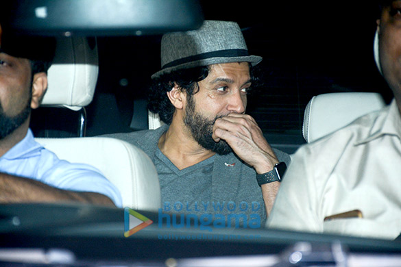 deepika ranveer alia ranbir kareena attend a bash at srks house 9